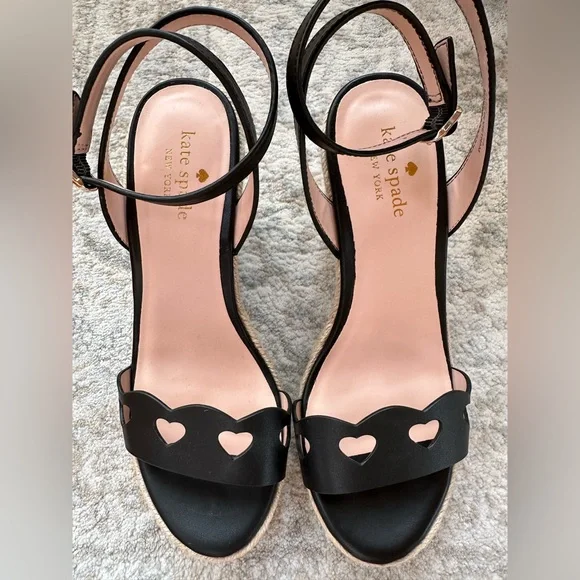 💕 Kate Spade 💕 Maldives Black Leather Wedges - Picture 2 of 10